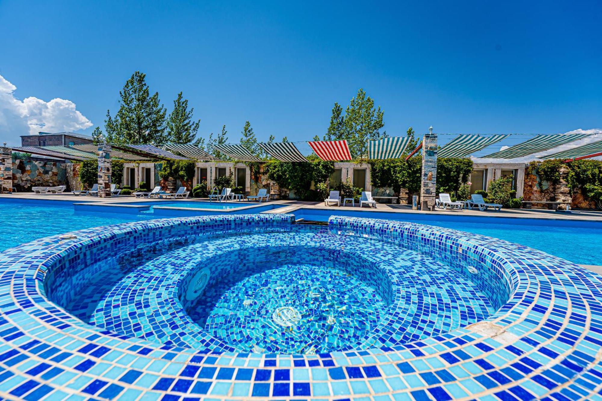 Maria Resort Sevan Εξωτερικό φωτογραφία
